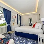 Villa - Lo Scoglio *