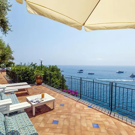 - Lo Scoglio Villa Positano