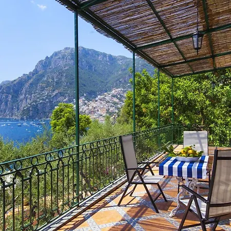 Villa - Lo Scoglio *