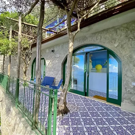 - Lo Scoglio Positano